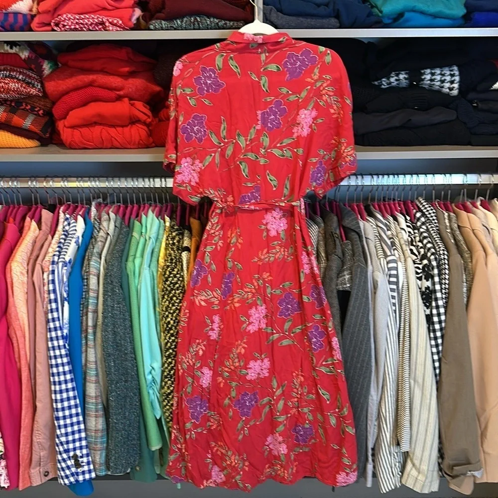 Mango red/purple floral short sleeve tie front button down midi dress size XS
